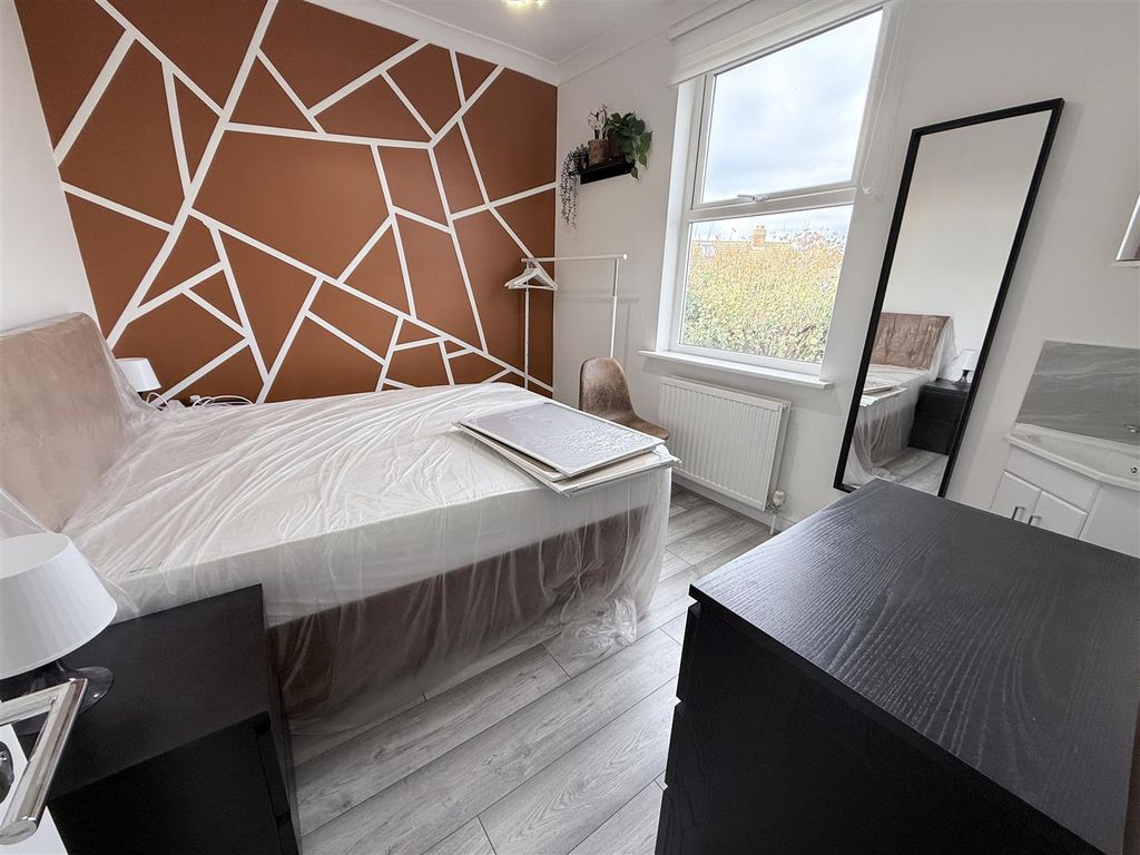 Additional image 10 of 9 bed shared accommodation to rentRamsgate Road, Broadstairs CT10