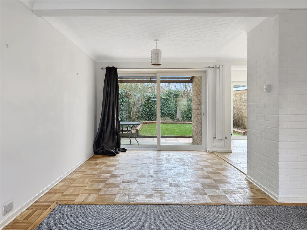 Property photo 2 of 20 Img (1).Jpg