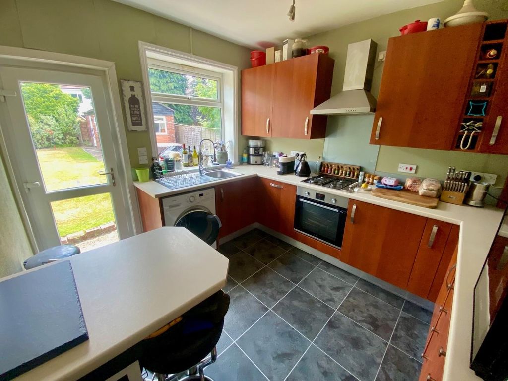 Property photo 3 of 17