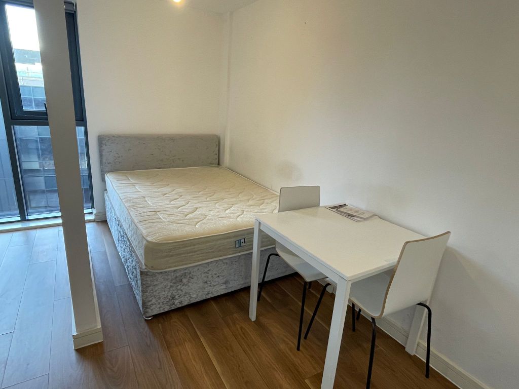 Property photo 2 of 6