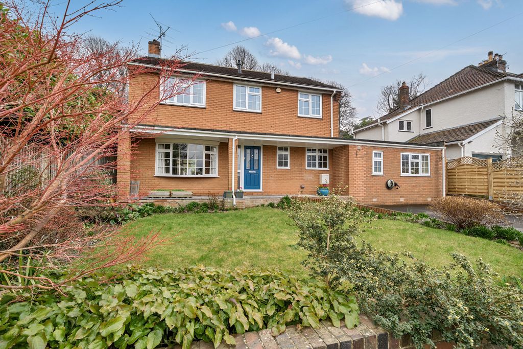 Property photo 2 of 20 Exterior