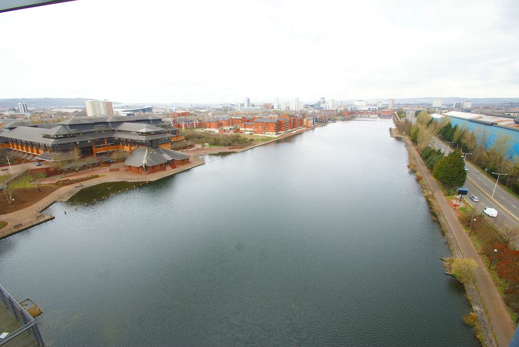 Property photo 3 of 11