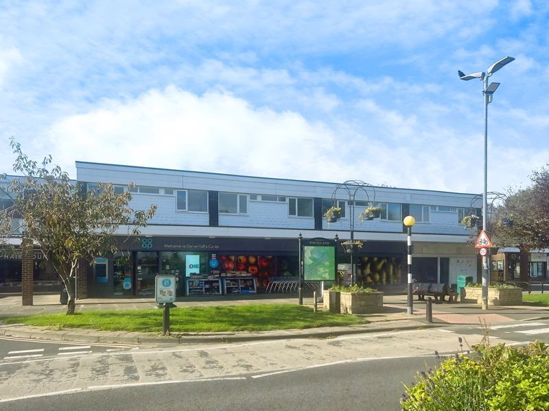 Property photo 1 of 8 Photo 6