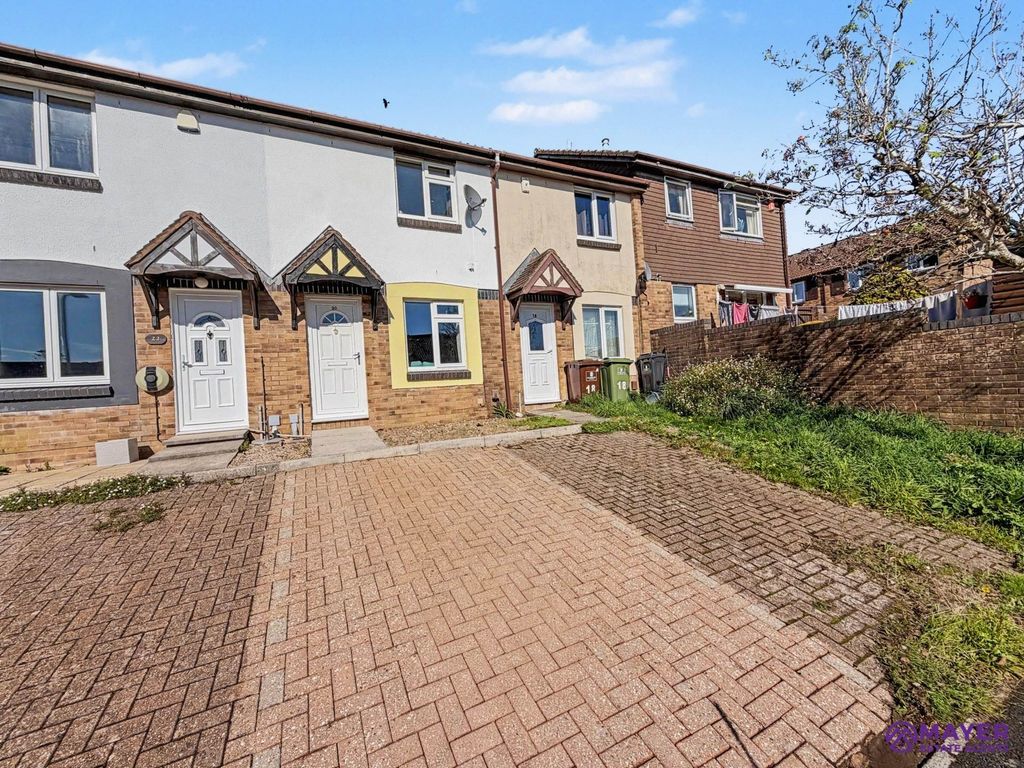 Property photo 1 of 11