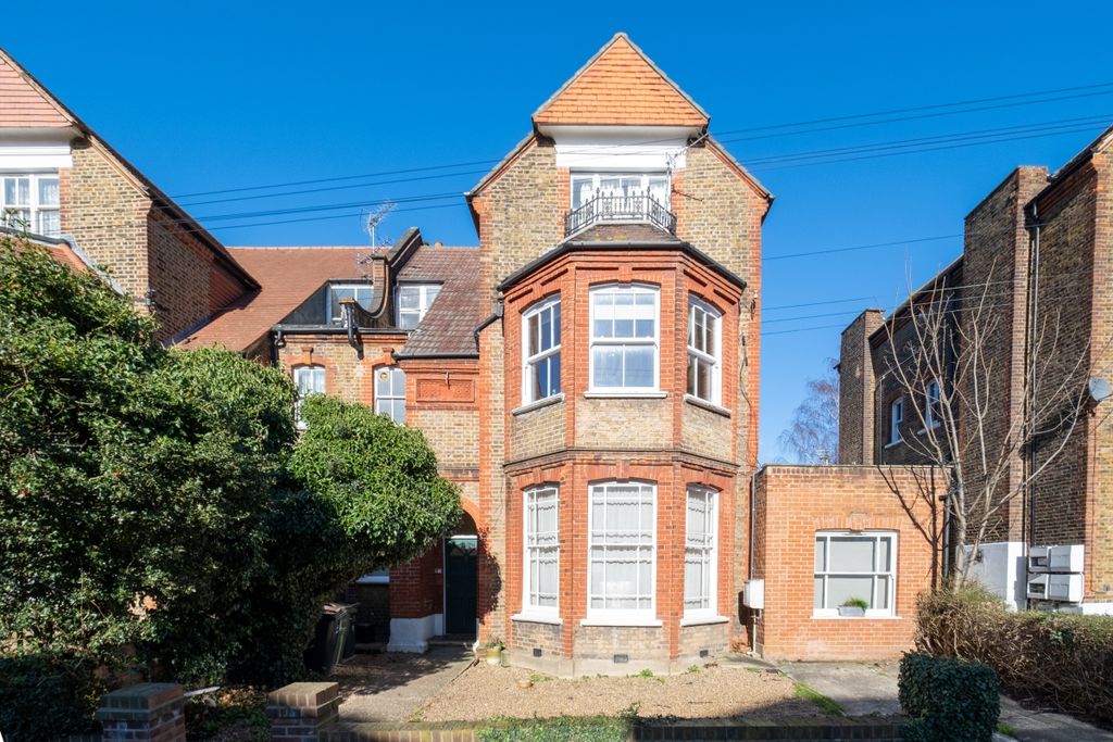 Property photo 1 of 7