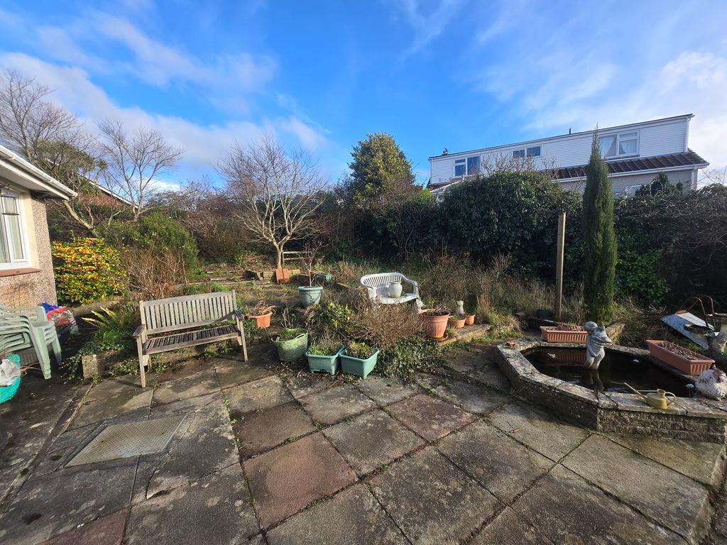 Property photo 3 of 31