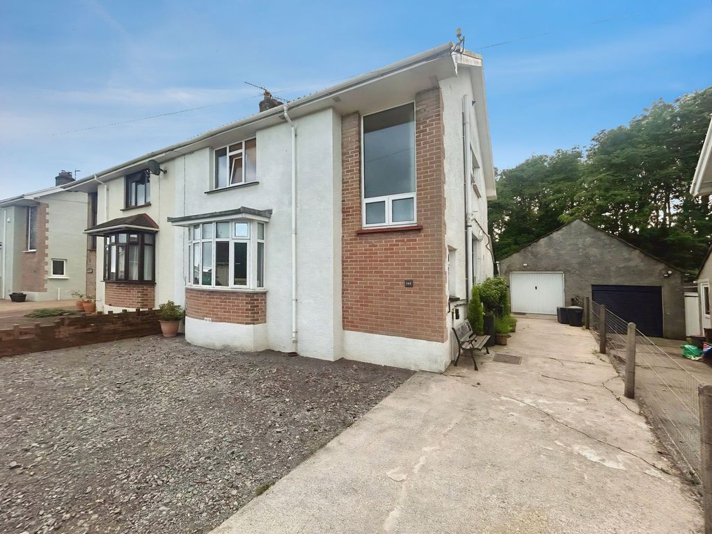 Property photo 1 of 27