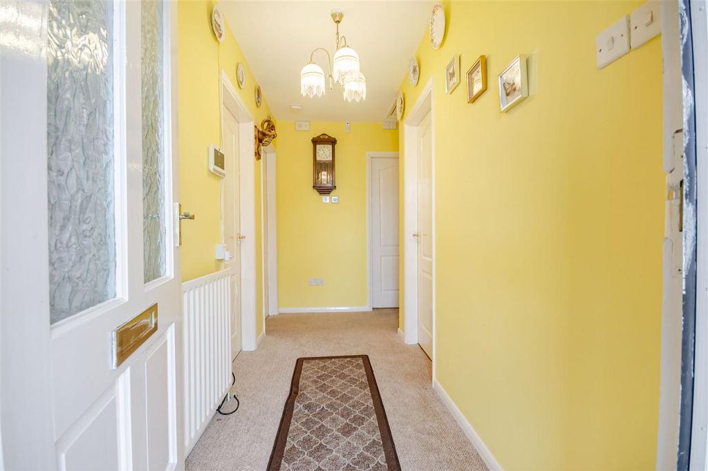 Property photo 2 of 23 Entrance Hallway