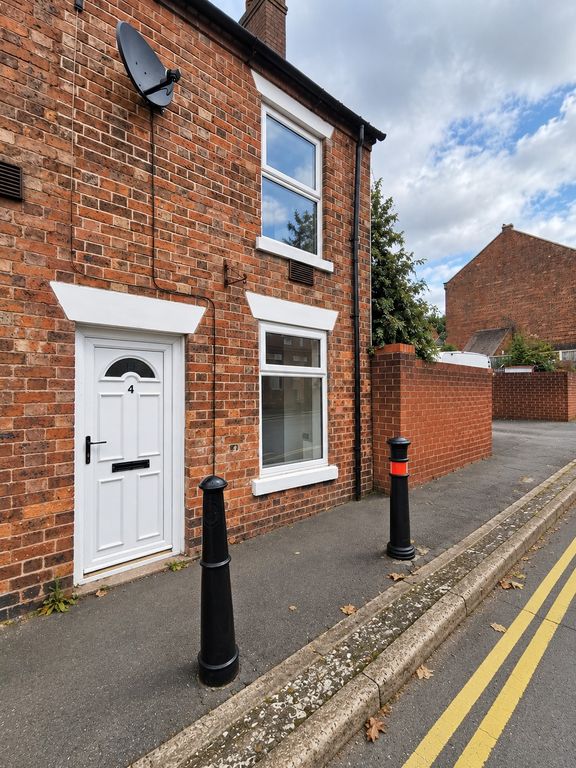 Property photo 1 of 10 4 Slaney Street, Oakengates, Telford, Tf2 6Et