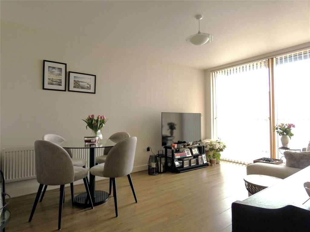 Property photo 1 of 6 Picture No. 05