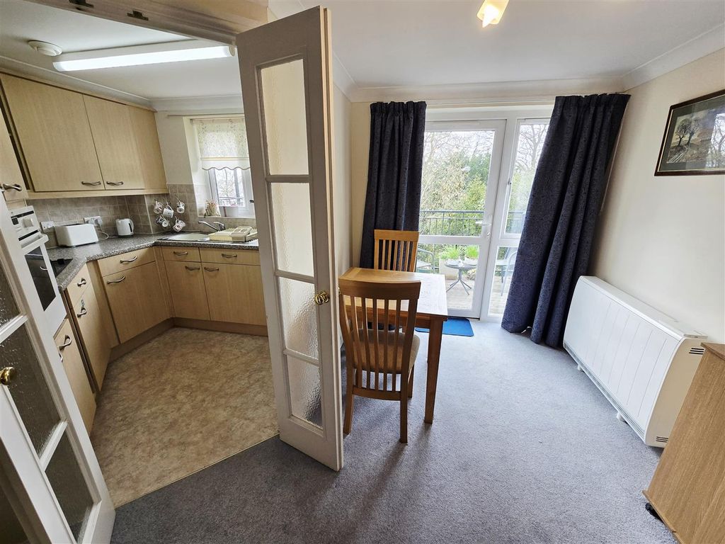 Additional image 9 of 1 bed flat for saleManaton Court, Launceston PL15
