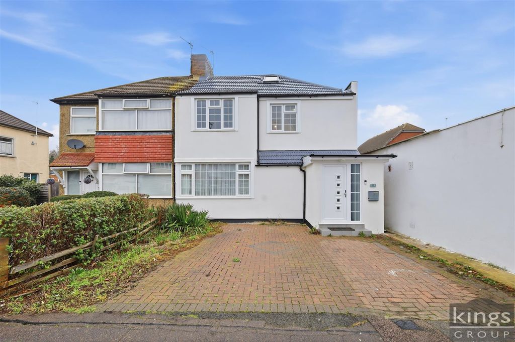 Property photo 1 of 24