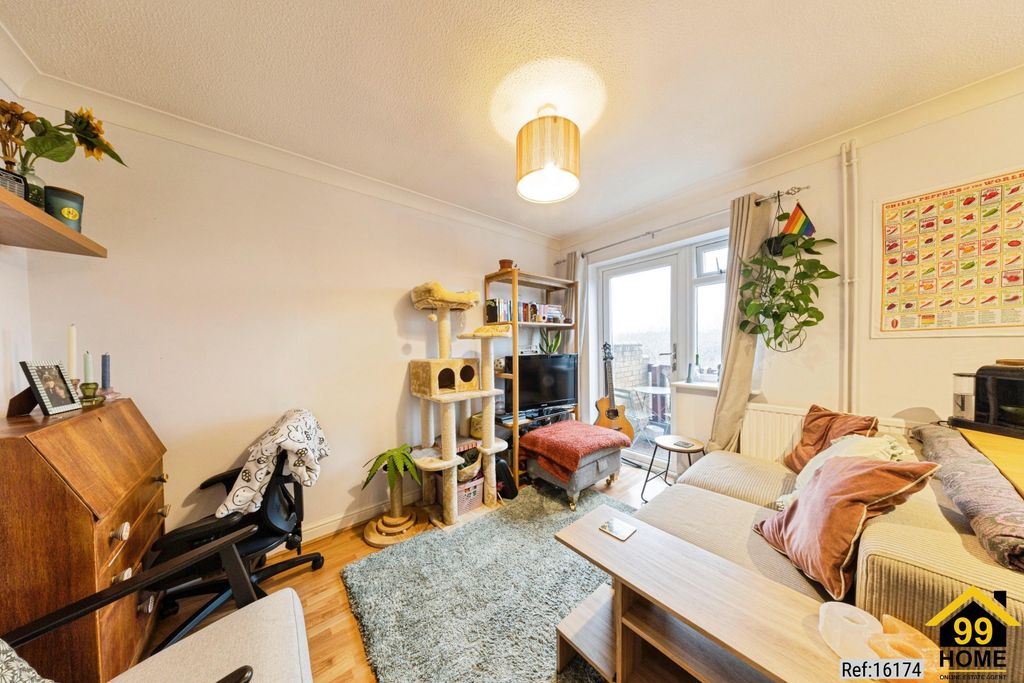 Property photo 3 of 20 Photo 2