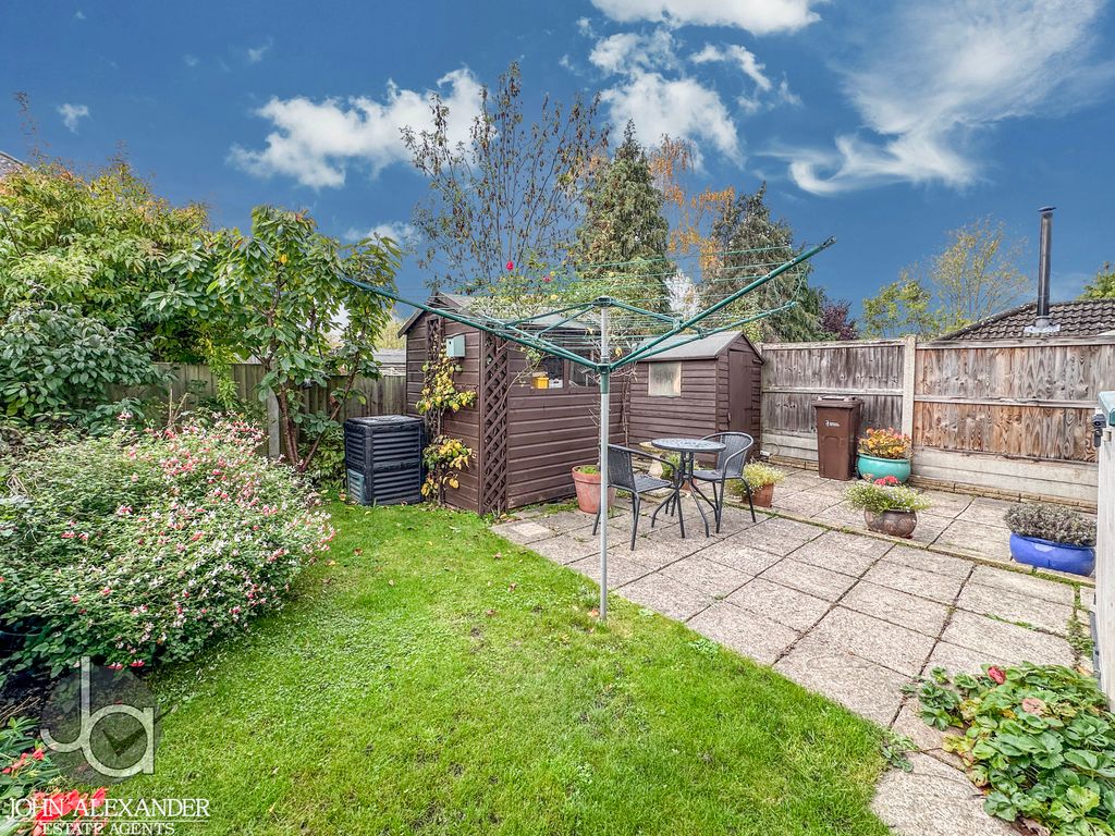 Property photo 2 of 17 20251022_102744777_0.5