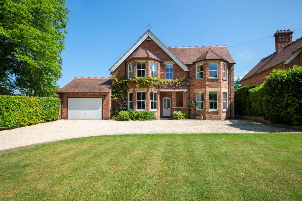 Property photo 1 of 29 Image