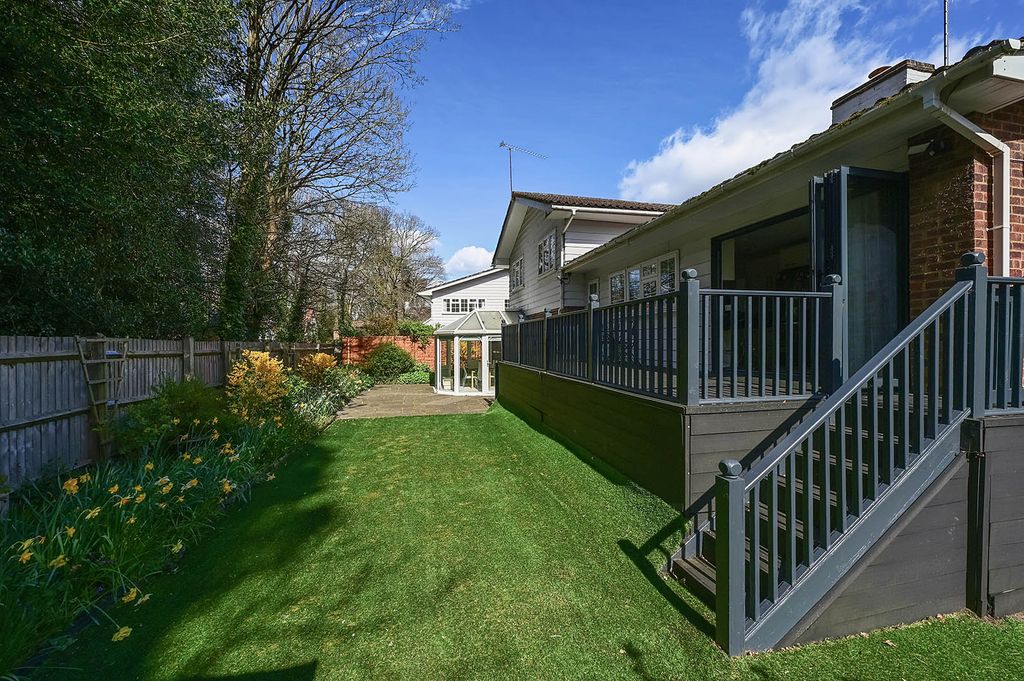 Additional image 8 of 4 bed detached house for saleVirginia Gardens, Farnborough GU14