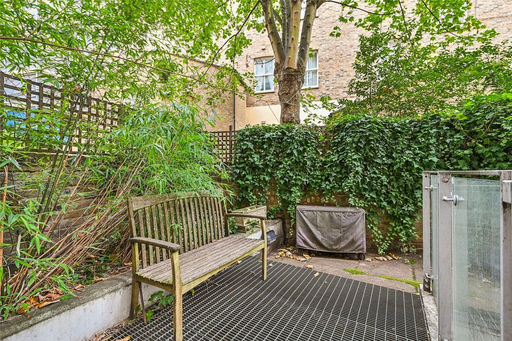 Property photo 2 of 12 Patio Garden