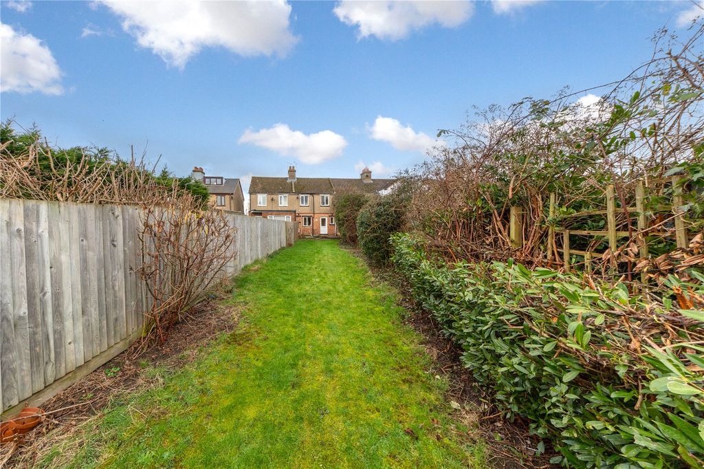 Property photo 1 of 12 Garden