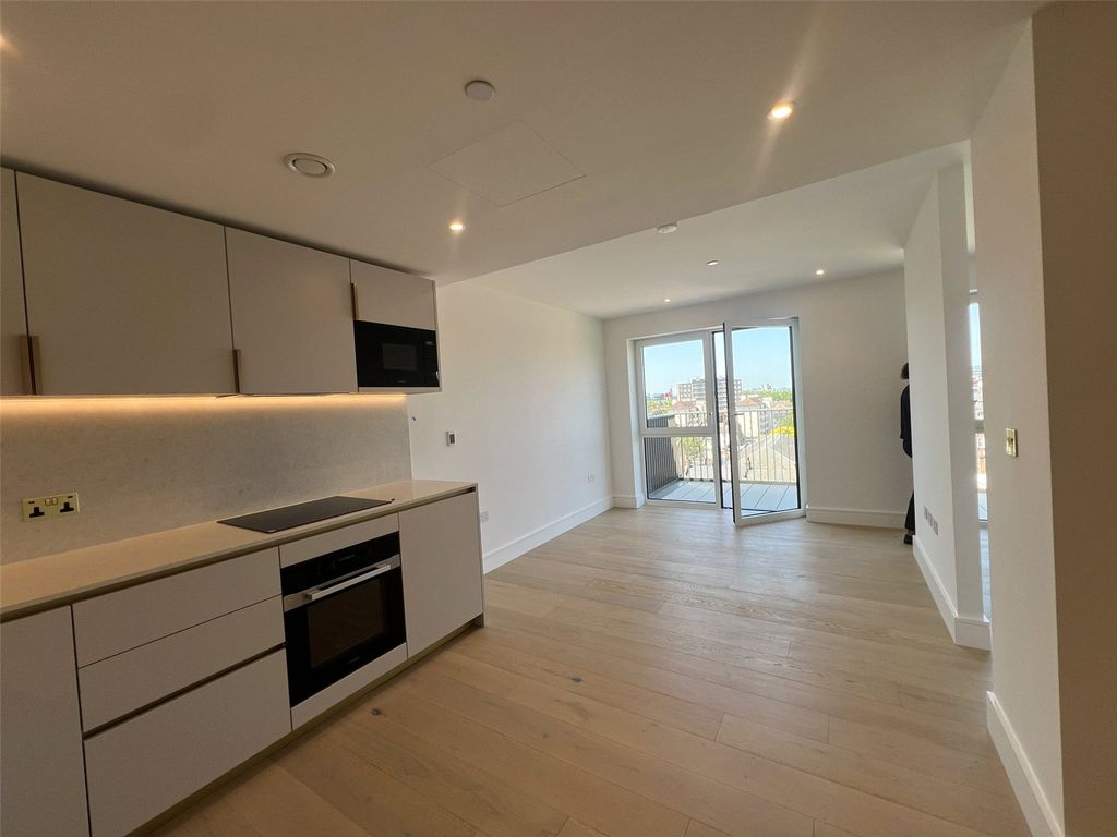 Property photo 1 of 16 Picture No. 07