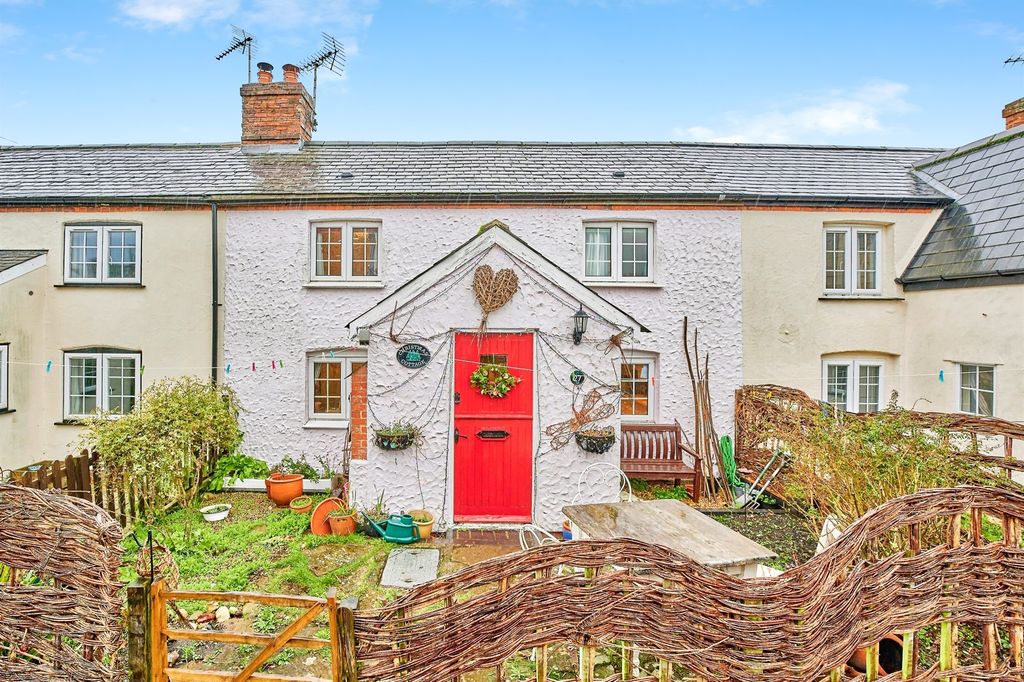 Property photo 1 of 13