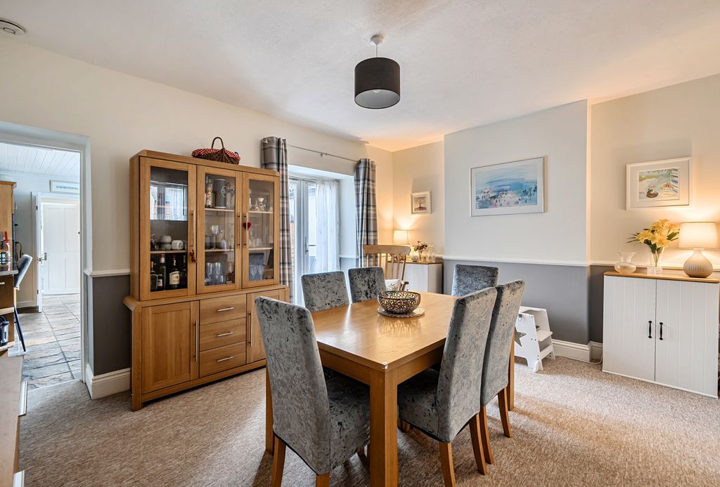 Property photo 1 of 18 Picture 1