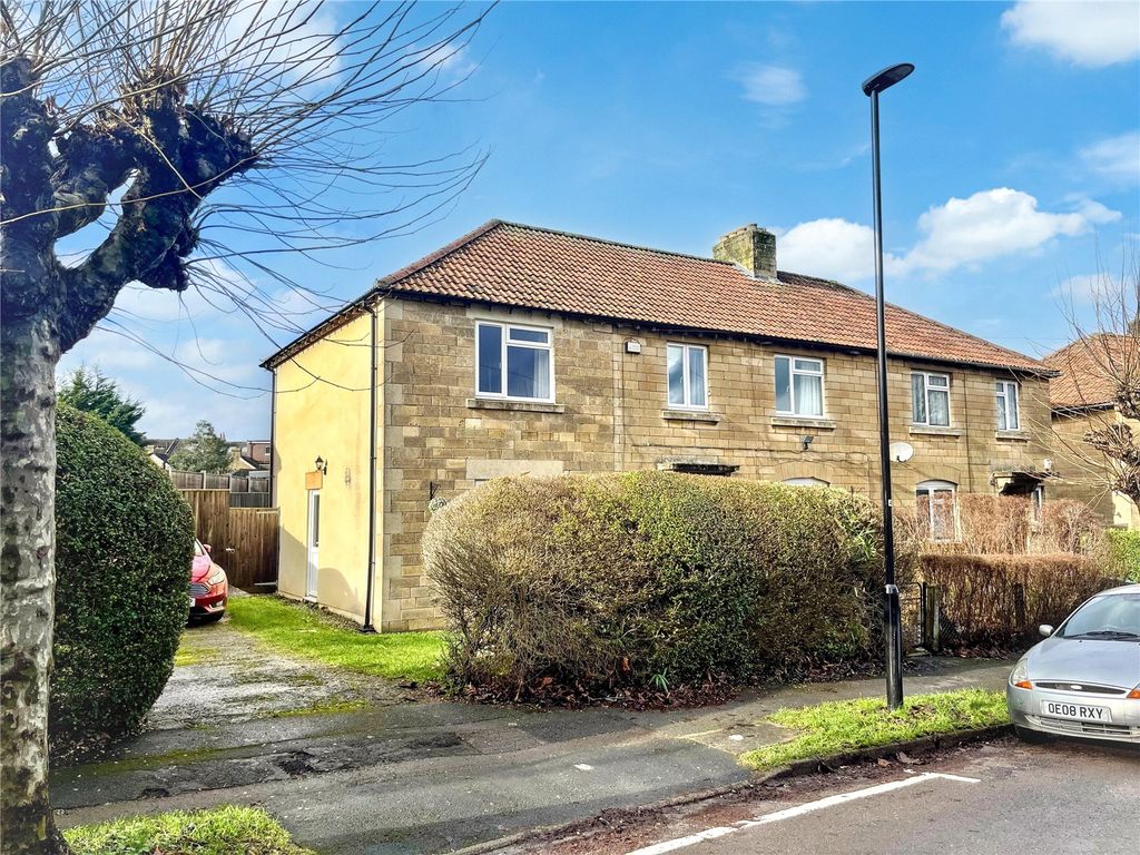 Property photo 1 of 18 Picture No. 02