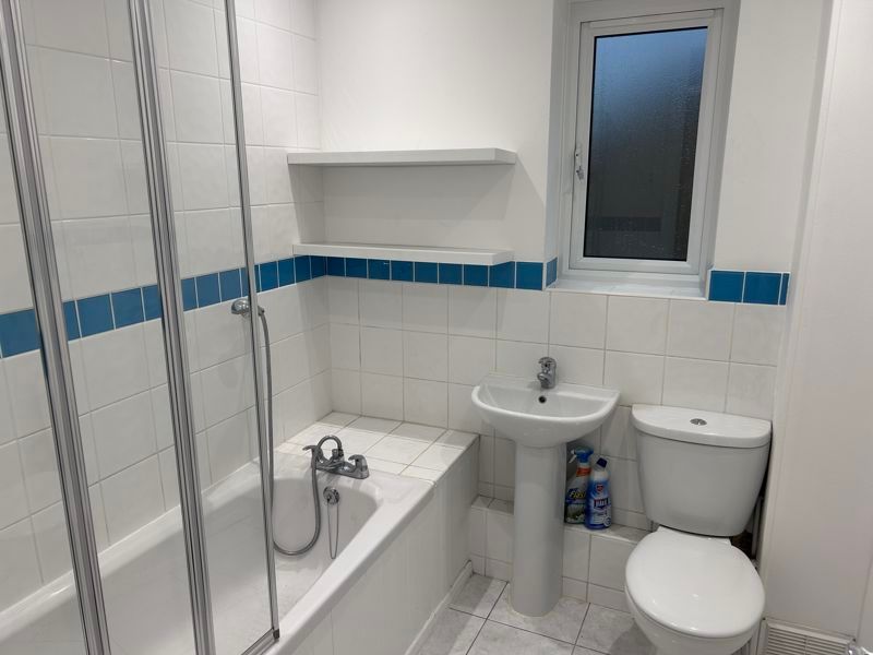 Property photo 3 of 12 Bathroom