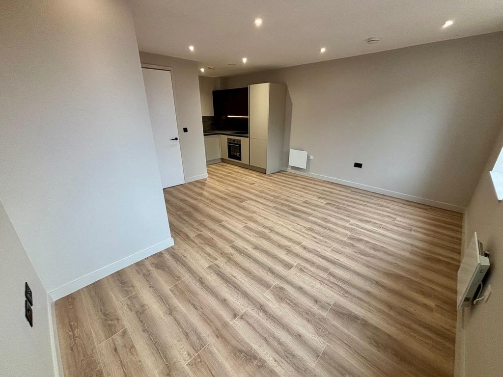 Property photo 2 of 12 Picture No. 02