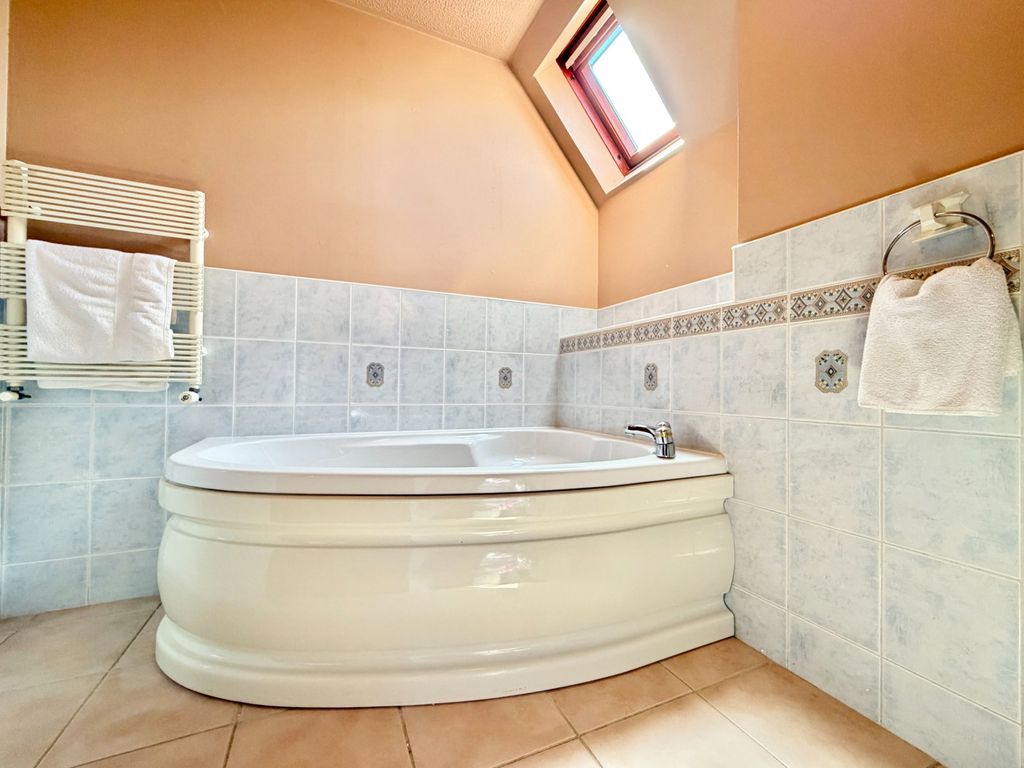 Additional image 29 of 4 bed detached house for saleLaxdale Drive, Denny FK6