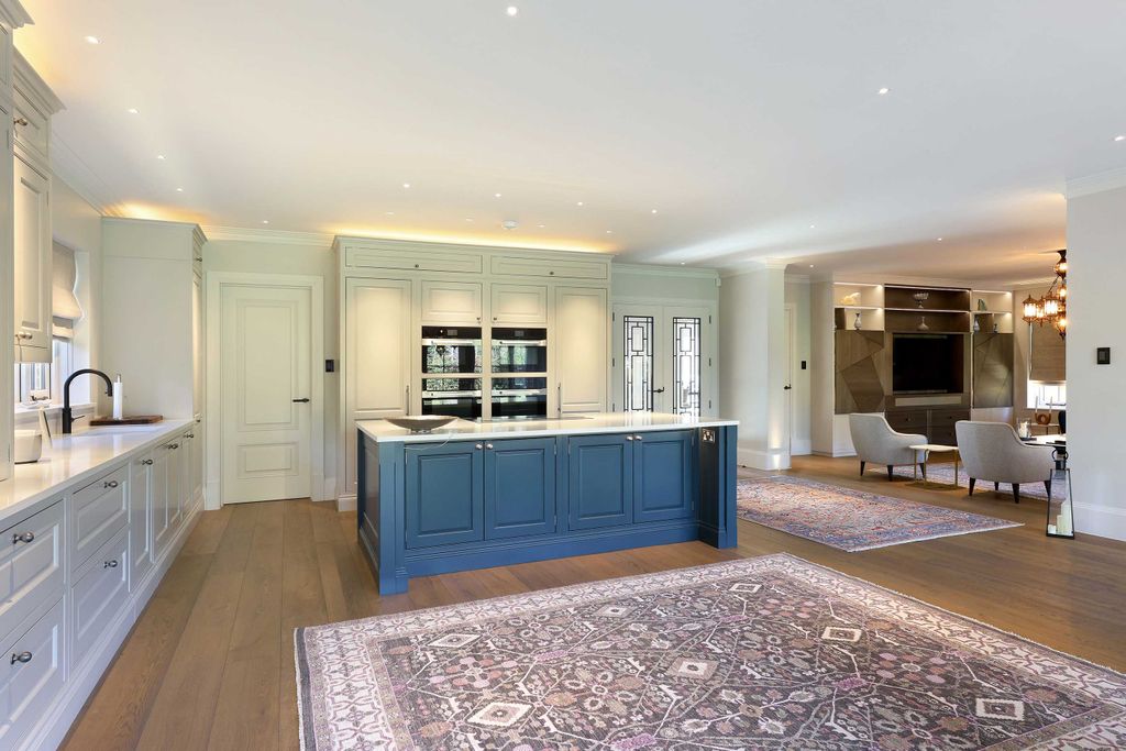 Additional image 4 of 5 bed detached house for saleGregories Road, Beaconsfield HP9