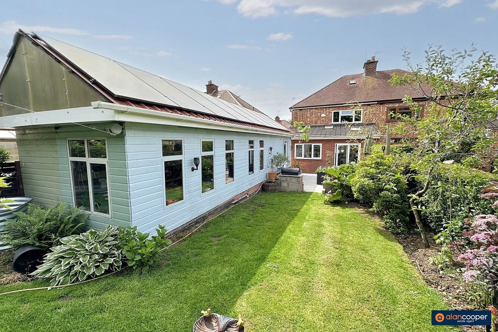 Property photo 2 of 19 4234195