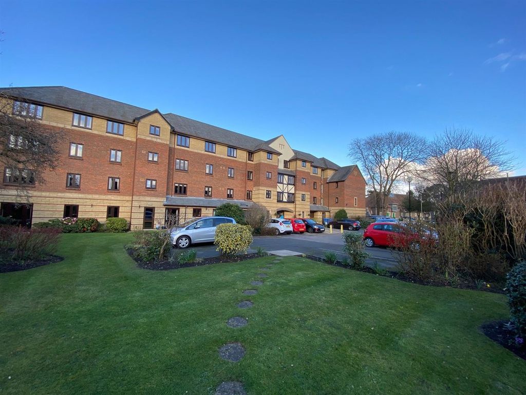 Property photo 1 of 7