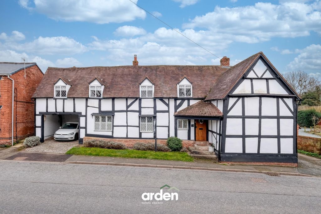 Property photo 1 of 28