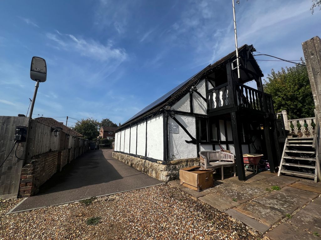 Property photo 1 of 6 External Rear