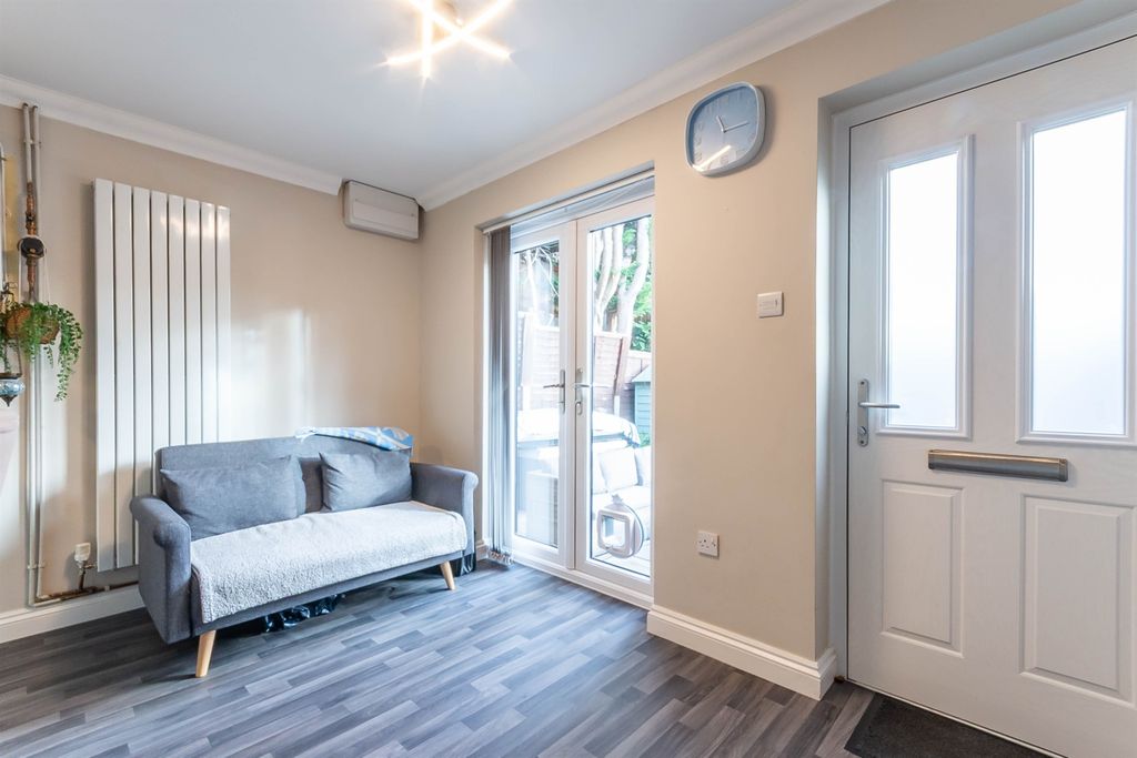 Property photo 3 of 17 Kitchen/Family Room