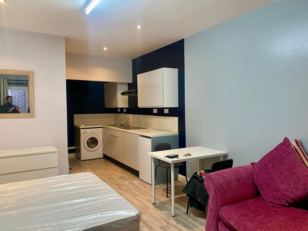 Property photo 2 of 5