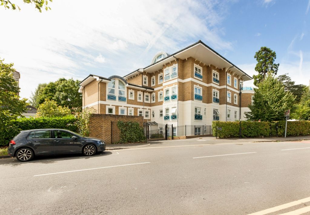 Property photo 1 of 16 12, Dene House Fp...