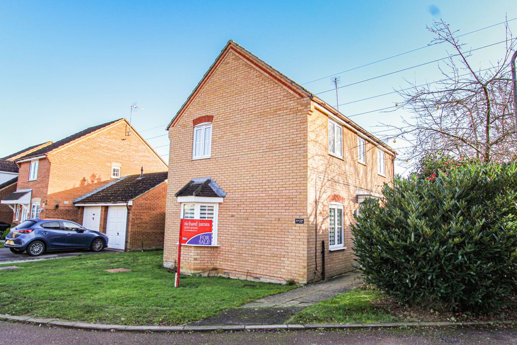 Property photo 1 of 12 Front