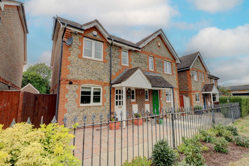 Property photo 1 of 14 Picture No. 27