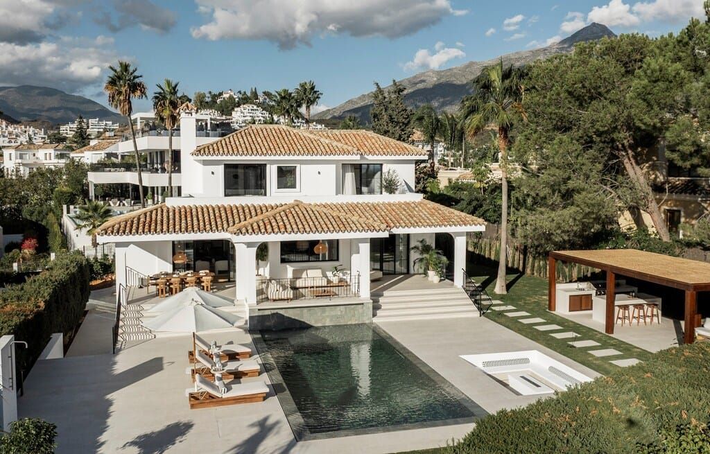 Property photo 1 of 26 Marbella Villa Esmarv157 0