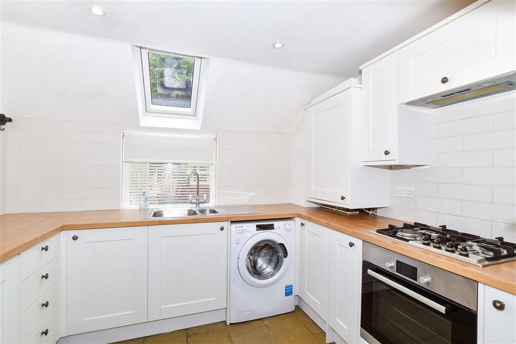 Property photo 3 of 15 Kitchen