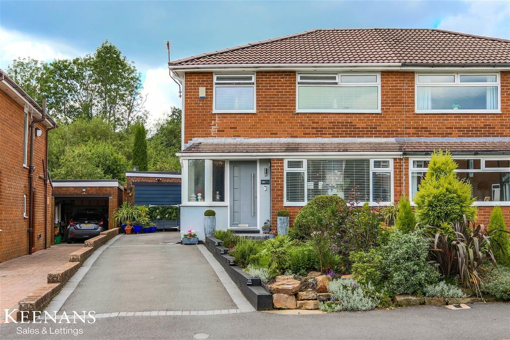 Property photo 3 of 33 3.Jpg