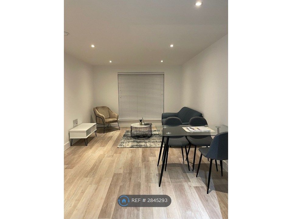 Property photo 3 of 12 Furnished Living Room