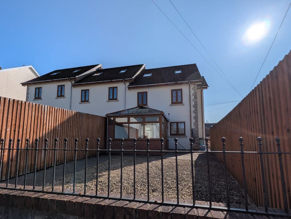 Property photo 1 of 18 Main Image