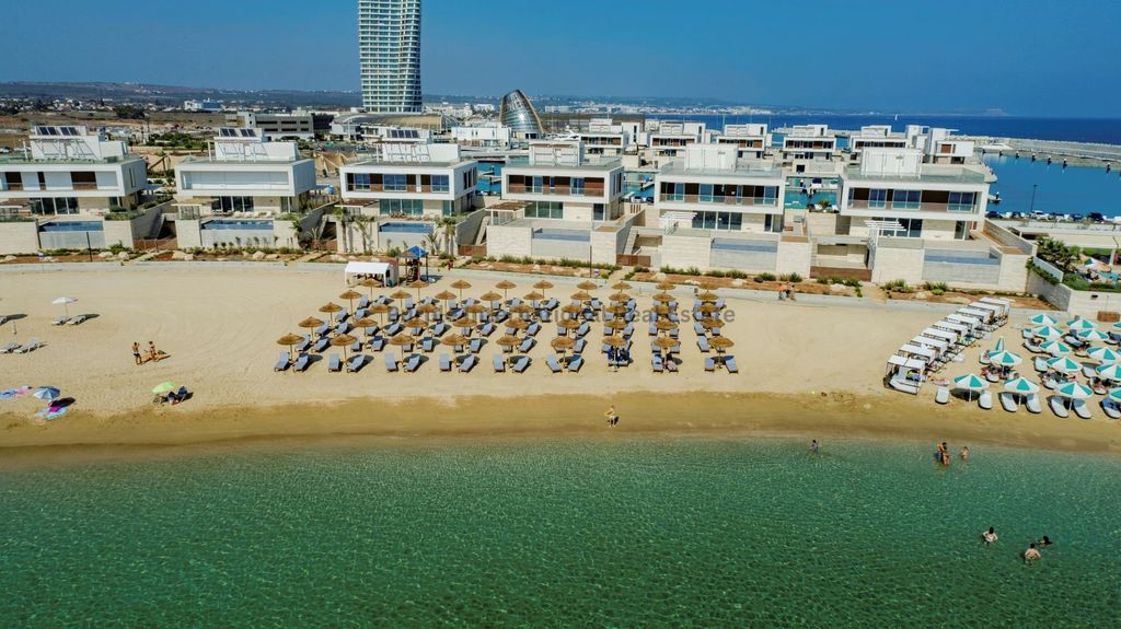 Property photo 1 of 35