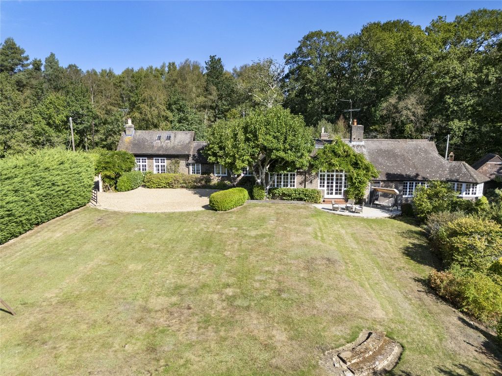 Property photo 1 of 46 Picture No. 07