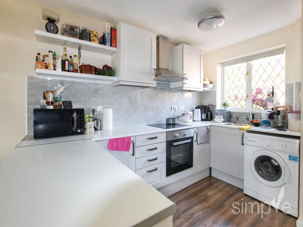 Property photo 2 of 16 Img_3885_1