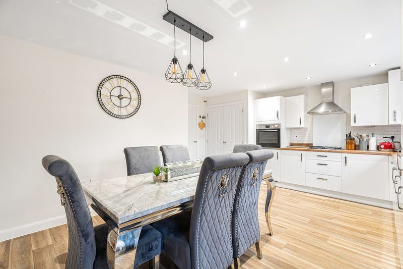 Property photo 3 of 29 Kitchen/Diner