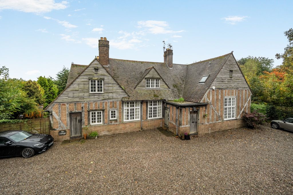 Property photo 1 of 12 1538845