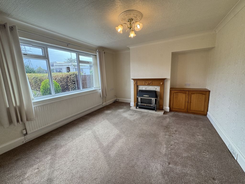 Property photo 2 of 24 Photo 32